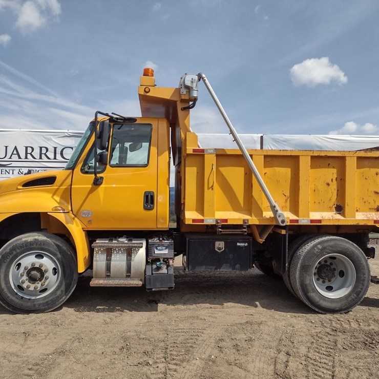 INTERNATIONAL DURASTAR 4300