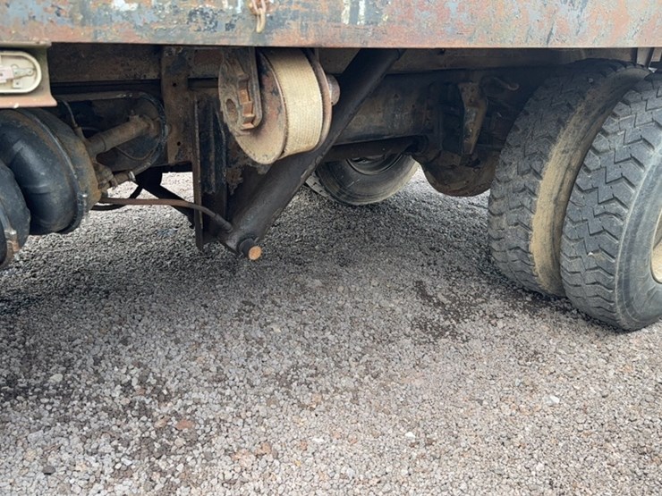 #3021-•-1980-gmc-dump-truck-image-15