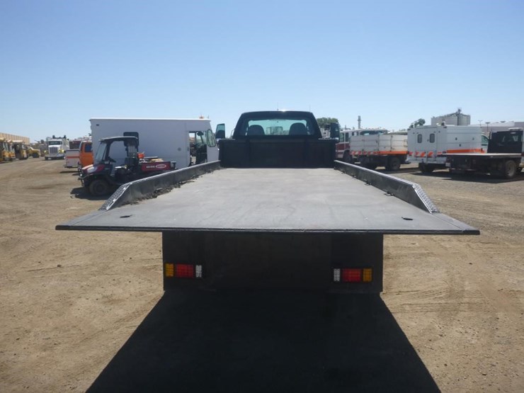 2017-ford-f750-image-6