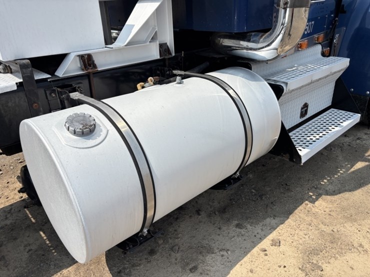 kenworth-t/a-truck-tractor-image-19