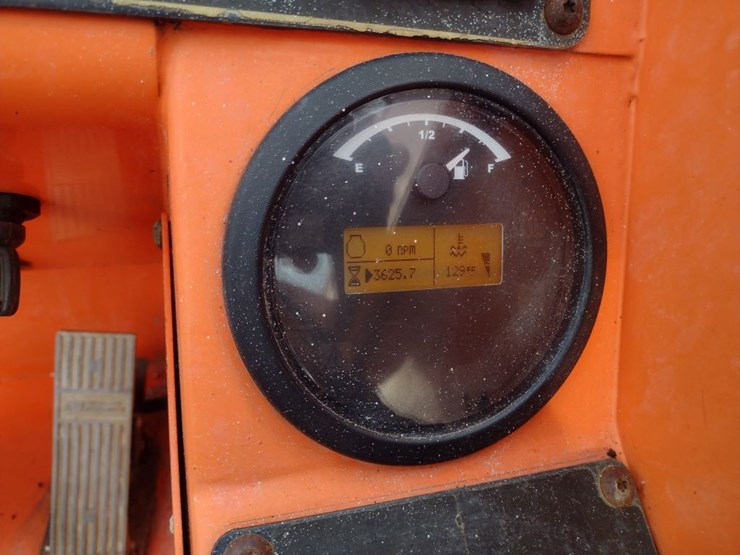 sky-trak-6042-image-7