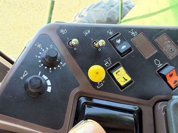 1995-john-deere-9500-image-82