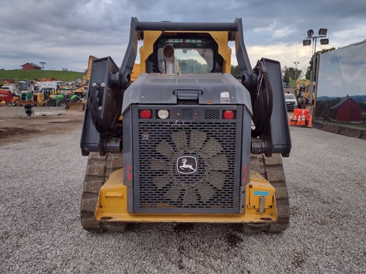 deere-331g-image-4