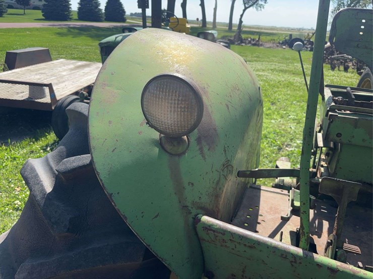 john-deere-720-image-95