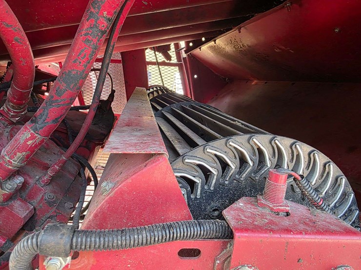 1994-case-ih-1688-image-82