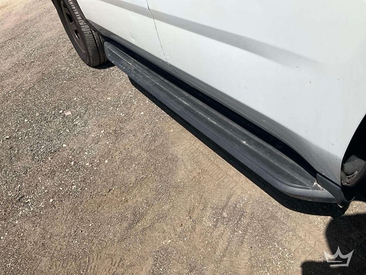2019-chevrolet-tahoe-image-28