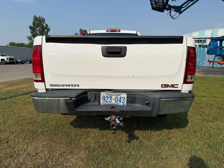 2008-gmc-sierra-1500-image-5