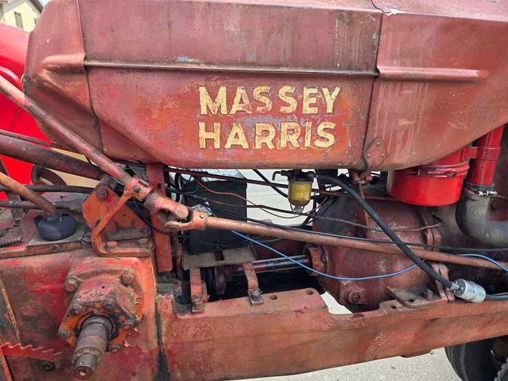 1951-massey-ferguson-44-image-33