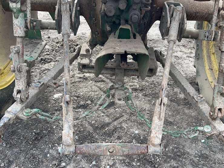 john-deere-model-b-image-35