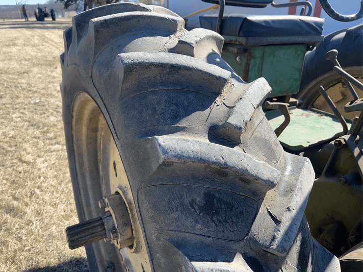 john-deere-g-image-30