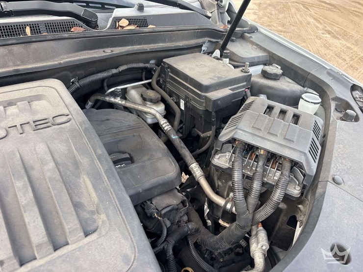 2015-chevrolet-equinox-image-9