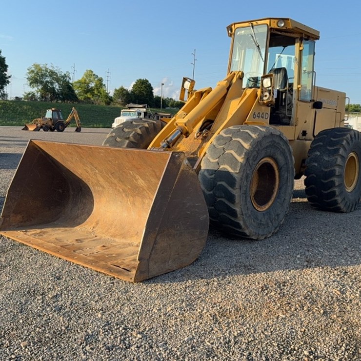 DEERE 644D