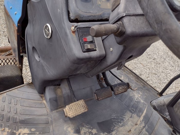 new-holland-tl90-image-9