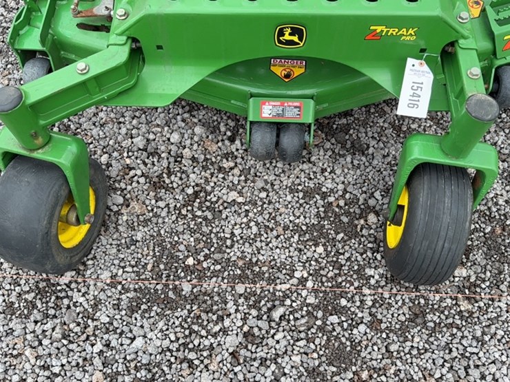 john-deere-z830a-image-4