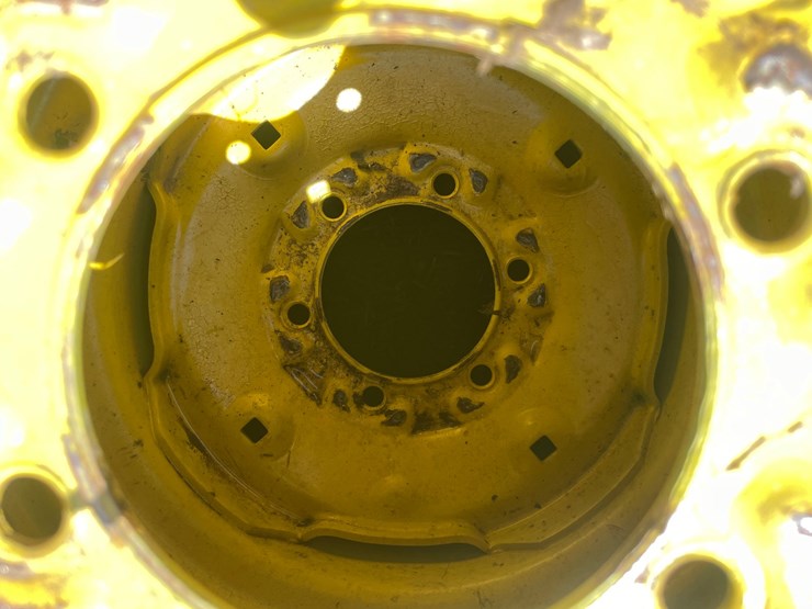 #4694-•-(2)-firestone-tires-image-8