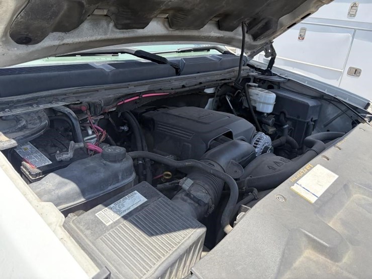 2009-chevrolet-silverado-2500-image-8