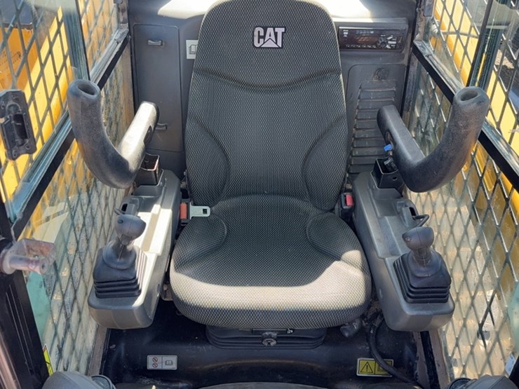 caterpillar-259d3-image-12