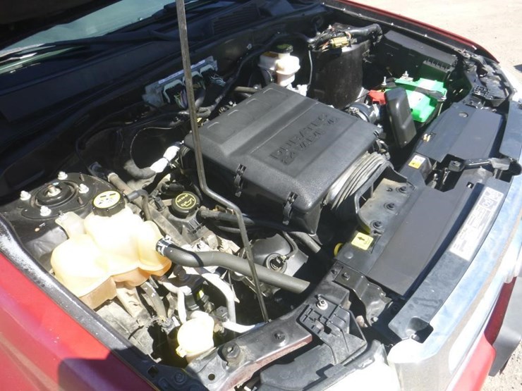 2011-ford-escape-image-11