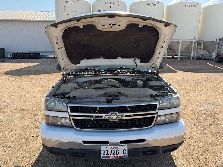 2006-chevrolet-1500-image-42