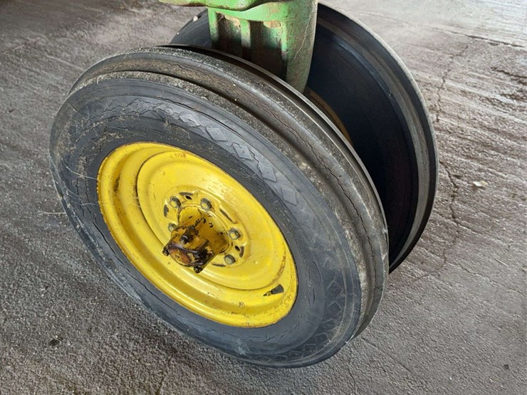 john-deere-530-image-7