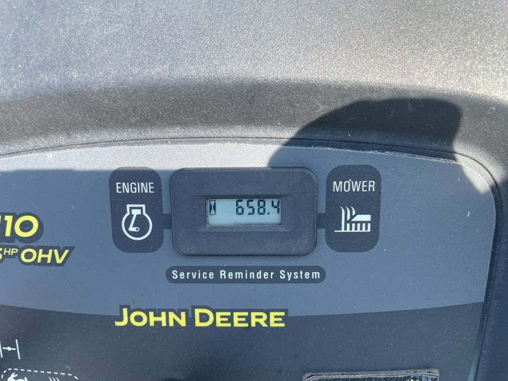 john-deere-l110-image-10