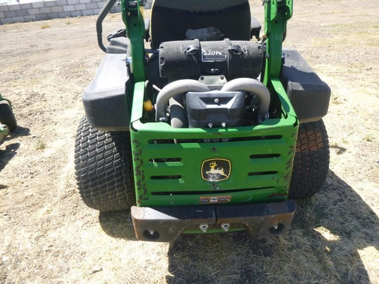 2020-john-deere-2020-image-6