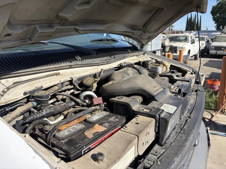 2007-ford-e250-image-8