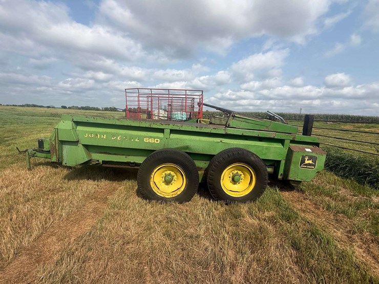 john-deere-660-image-15