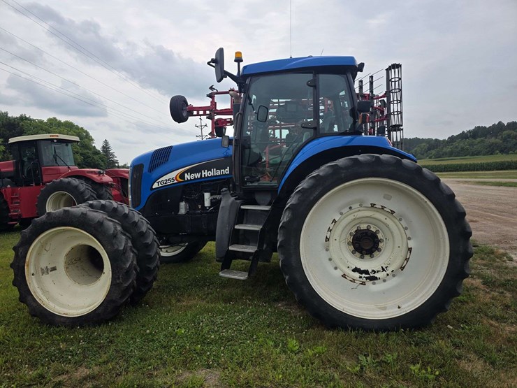 2006-new-holland-tg255-image-17