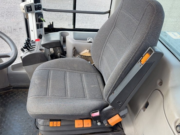 volvo-l90g-image-14