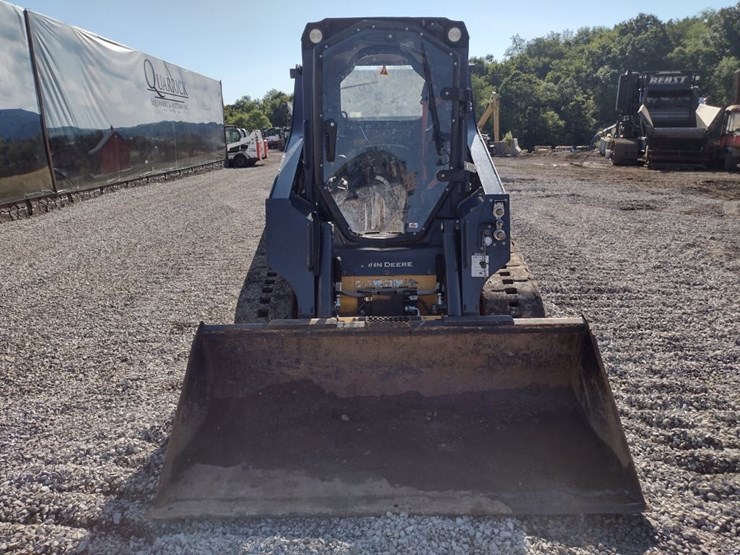 deere-317g-image-2