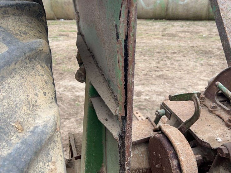 john-deere-model-b-image-34