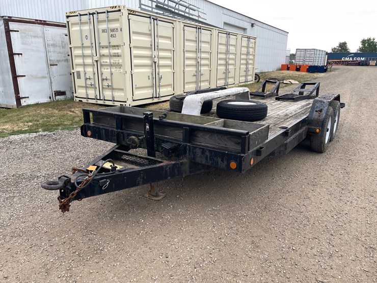 #2382-•-18'-tandem-axle-equipment-trailer-(no-title)-image-1