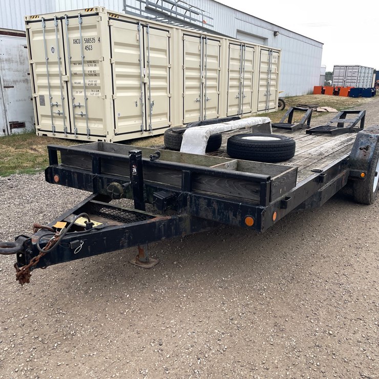 #2382 • 18' Tandem Axle Equipment Trailer (No Title)