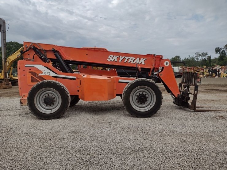 sky-trak-6042-image-3