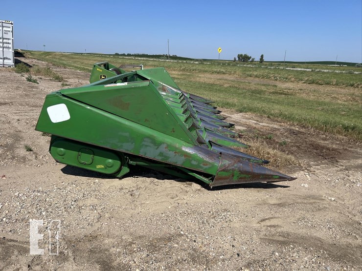 john-deere-843-image-2