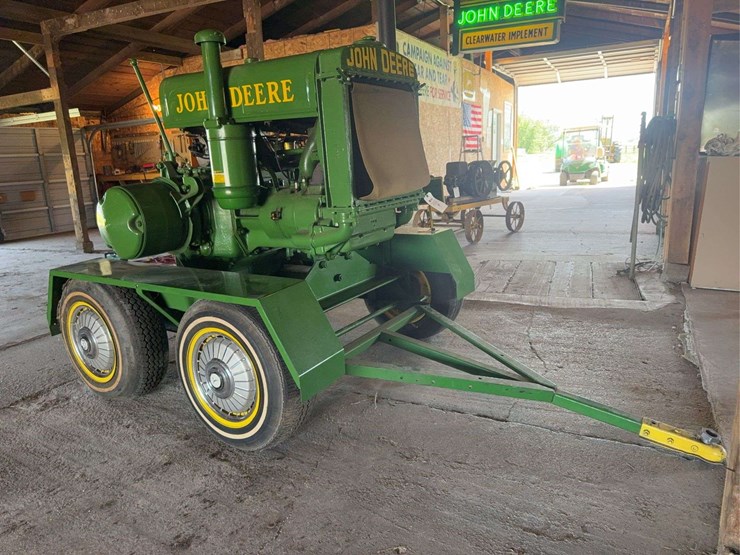 1947-john-deere-model-w-111-power-unit-and-trailer-image-8