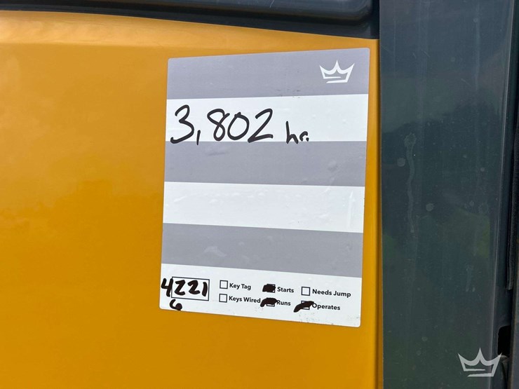 2022-deere-260e-image-54