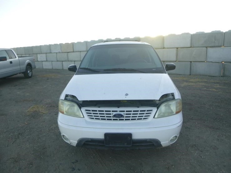 2002-ford-windstar-image-23