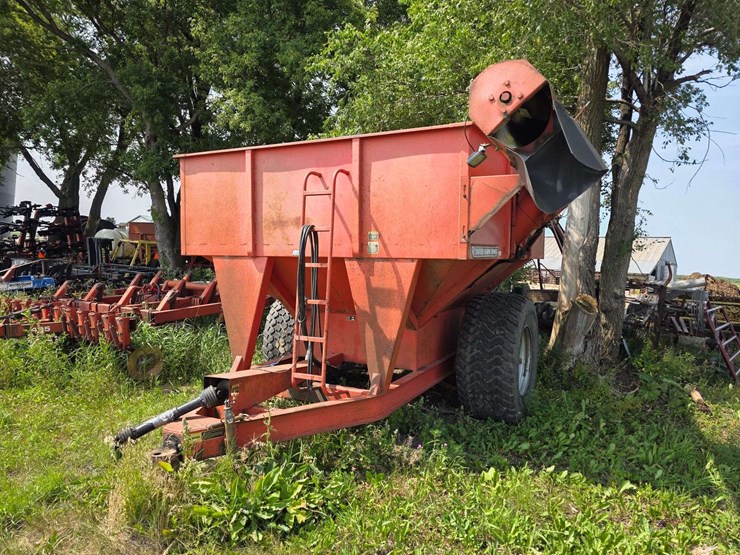 united-farm-tools-500-image-3