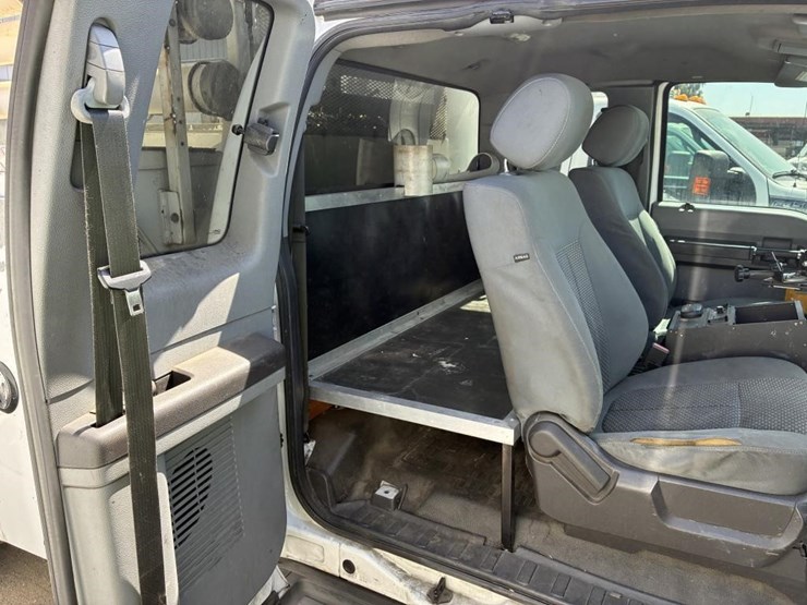 2015-ford-f450-image-17