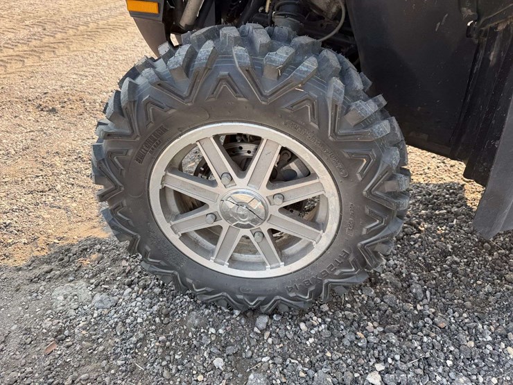 2011-polaris-sportsman-550-image-25