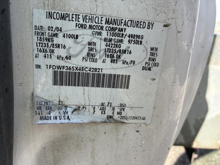 2004-ford-f350-image-18