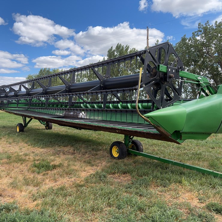 2009 JOHN DEERE 635D