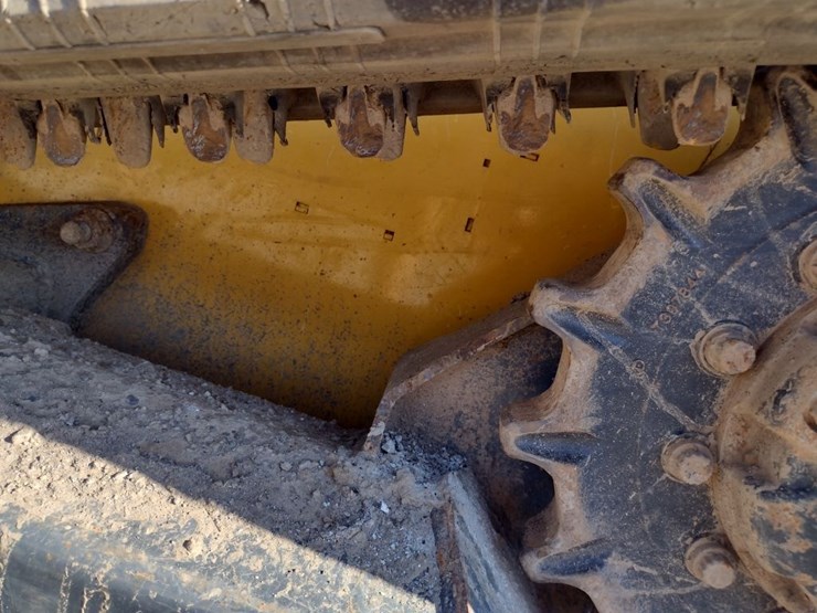 deere-317g-image-16