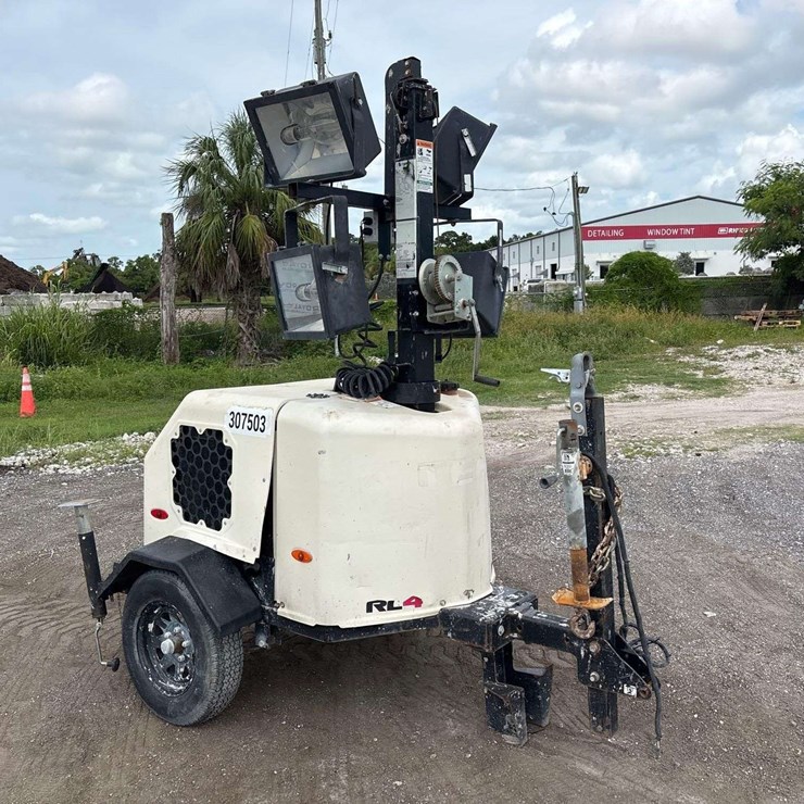 2021 TEREX RL4