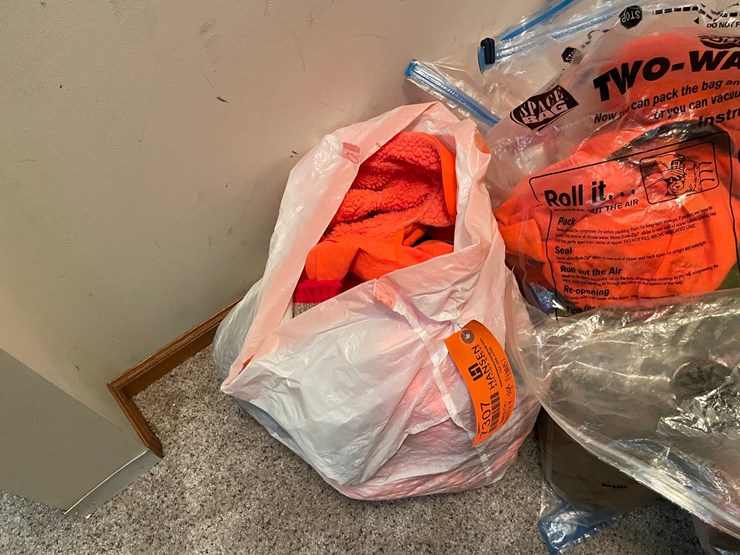 #7307-•-(4)-bags-of-hunting-clothing-image-2