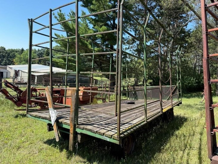 ami-bale-rack-&-gear-image-3