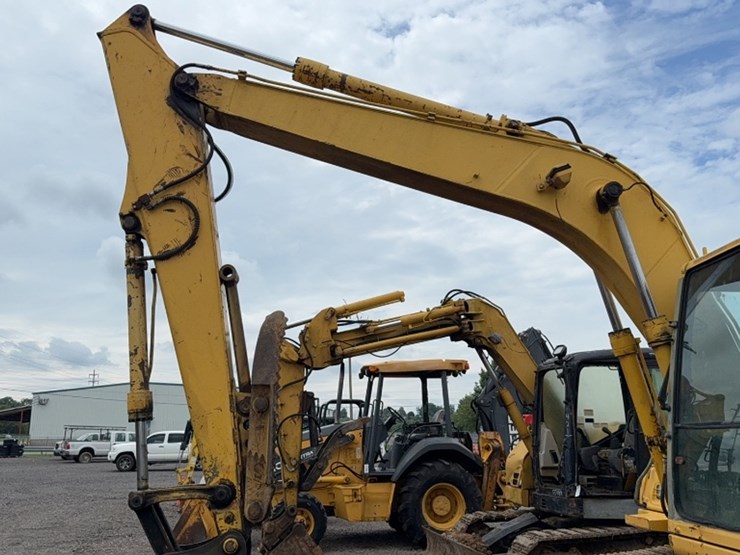 komatsu-pc120-image-12