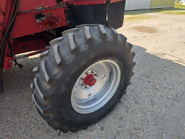 1994-case-ih-1688-image-25